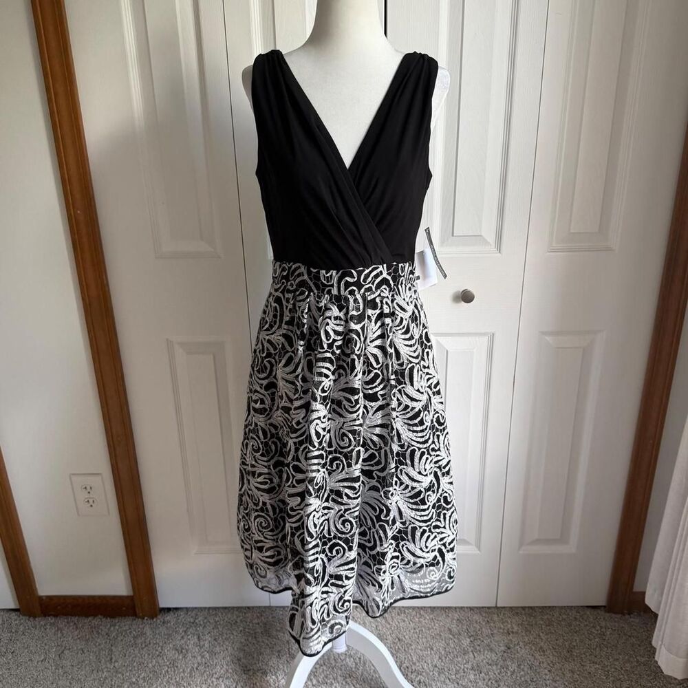 Black & white swirl print midi flowy dress size 10 by R&M Richards new w/tags